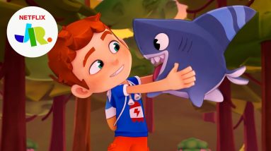 You're a Star' Sharkdog Confidence Song for Kids 🤩 Netflix Jr Jams
