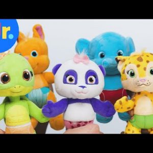 Playing Toys with Word Party: Math Songs for Kids 🎶 Netflix Jr