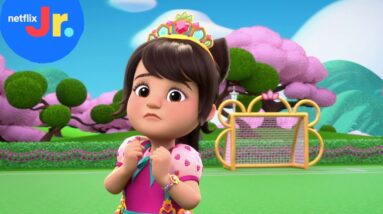 Princess Problem Solving! 🧠 Princess Power | Netflix Jr